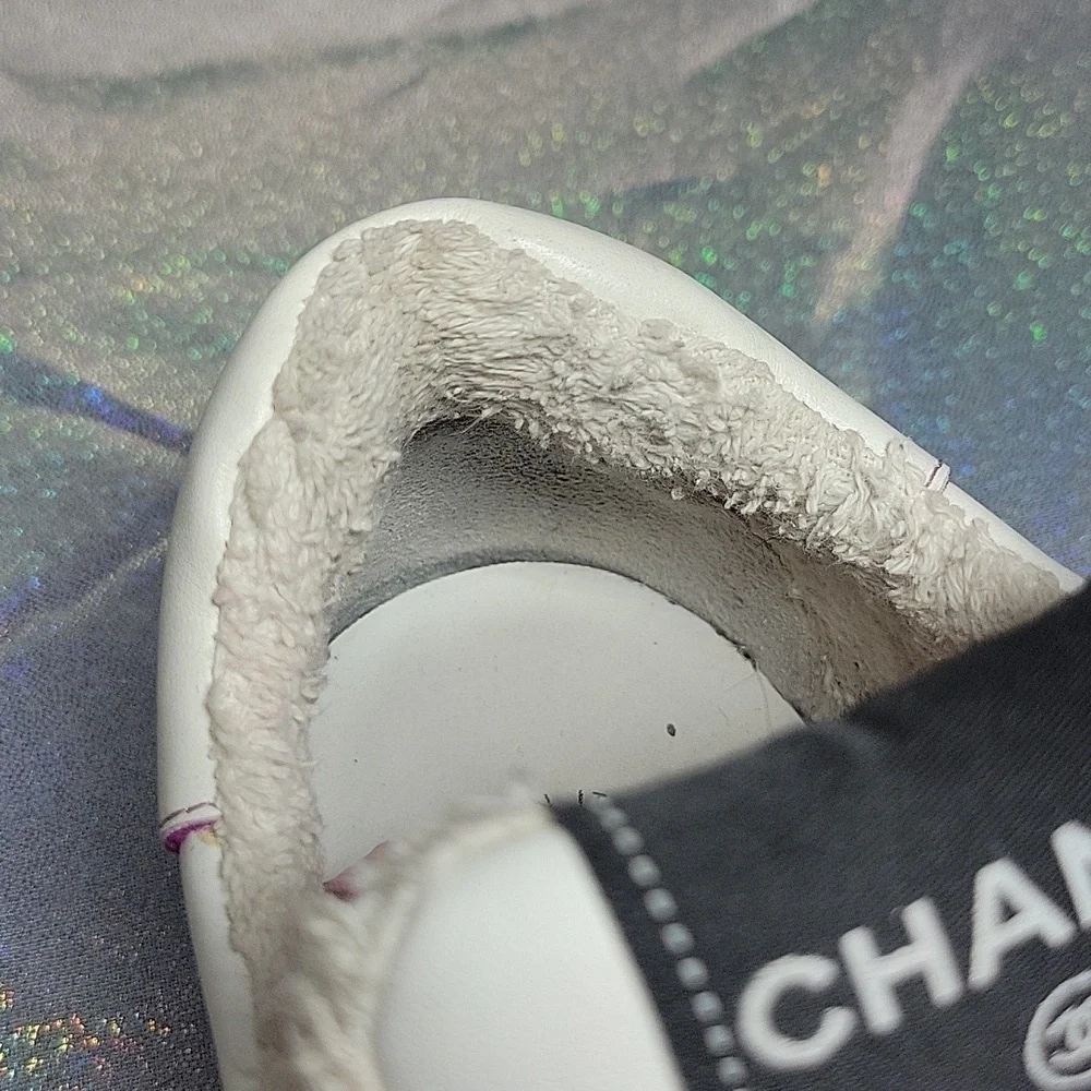 Chanel 21P Calfskin Leather White Low-top Sneakers Trainers Sz:35.5 Pink Spatter - Picture 15 of 15